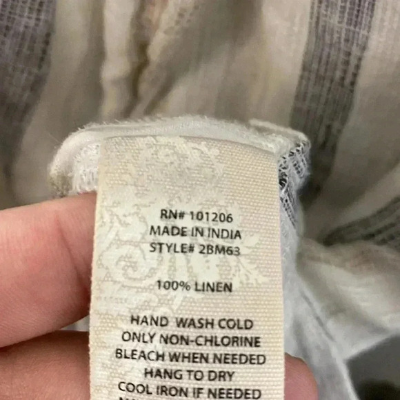 Soft Surroundings 100% Linen Striped Tunic Top - Picture 7 of 7